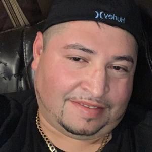 Meet your Posher, Witman hernandez